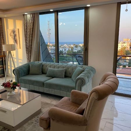 Elegant 2+1 Flat In The Heart Of Kyrenia + Wifi Leilighet Eksteriør bilde