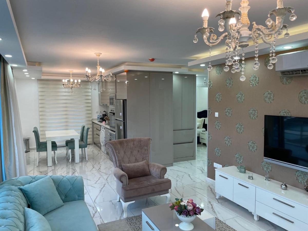 Elegant 2+1 Flat In The Heart Of Kyrenia + Wifi Leilighet Eksteriør bilde